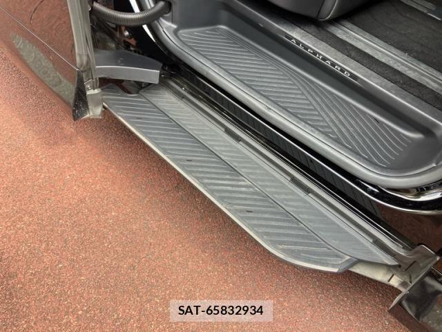 Toyota ALPHARD 2023-09 8097746-14