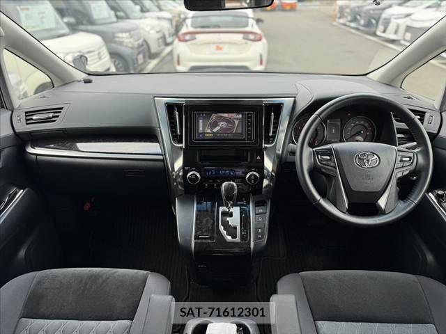 Toyota ALPHARD 2019-09 8097786-1