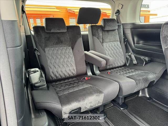 Toyota ALPHARD 2019-09 8097786-20
