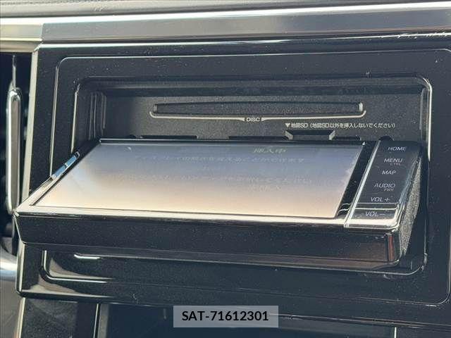 Toyota ALPHARD 2019-09 8097786-24