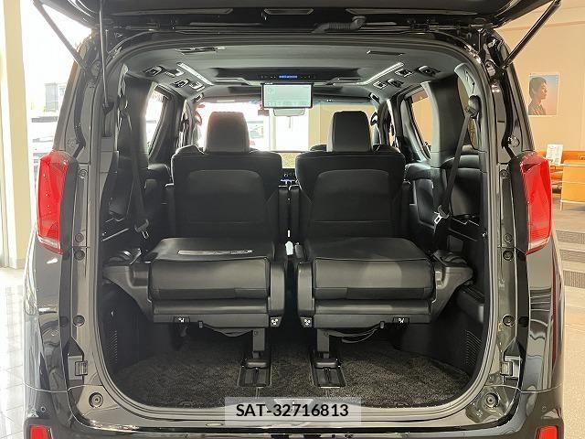 Toyota ALPHARD 2023-04 8097753-23