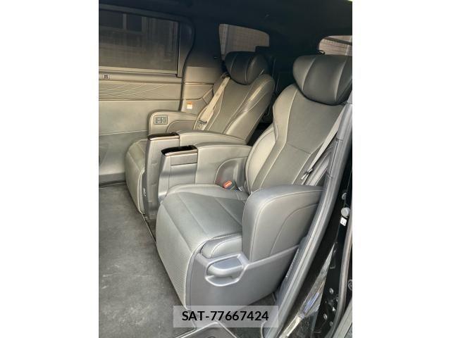 Toyota ALPHARD 2024-04 8097747-7