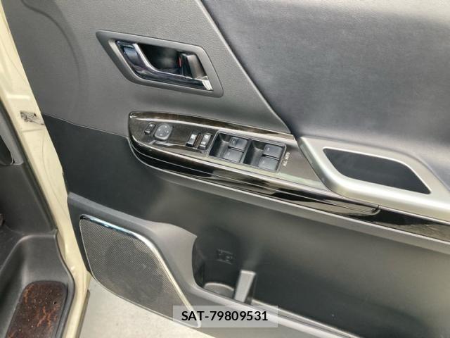 Toyota ALPHARD 2013-05 8097816-25