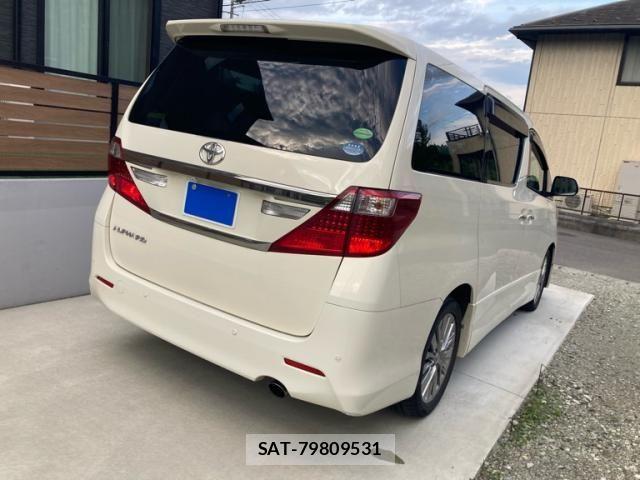 Toyota ALPHARD 2013-05 8097816-5
