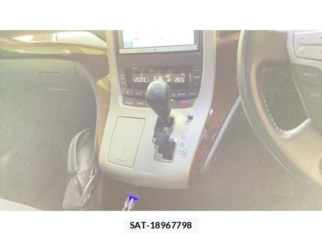 Toyota ALPHARD 2012-10 8097820-14