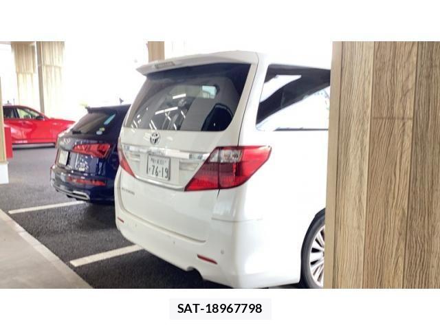 Toyota ALPHARD 2012-10 8097820-3