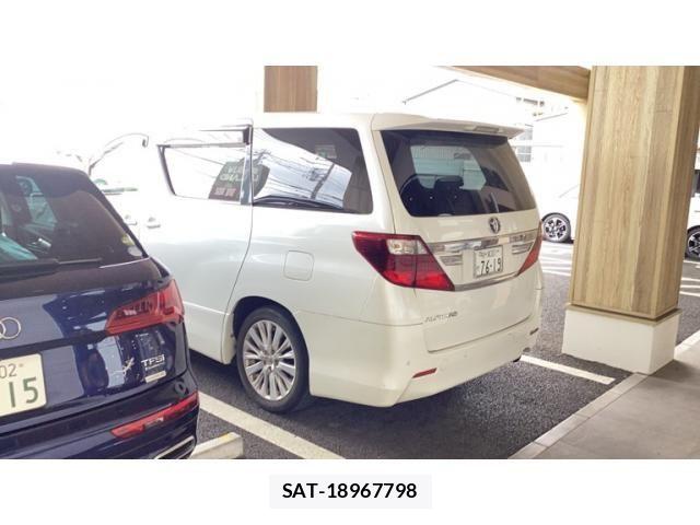 Toyota ALPHARD 2012-10 8097820-4