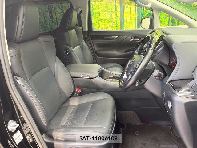Toyota ALPHARD 2021-07 8097765-7