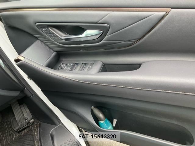 Toyota ALPHARD 2023-08 8097741-8