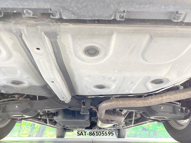 Toyota ALPHARD 2019-04 8097801-18
