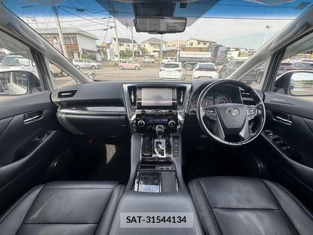 Toyota ALPHARD 2020-03 8128685-1