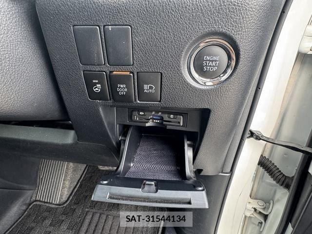 Toyota ALPHARD 2020-03 8128685-21