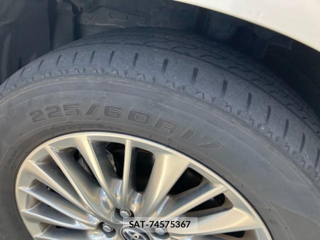 Toyota ALPHARD 2018-02 8128688-8