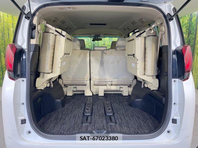 Toyota ALPHARD 2017-12 8128689-10
