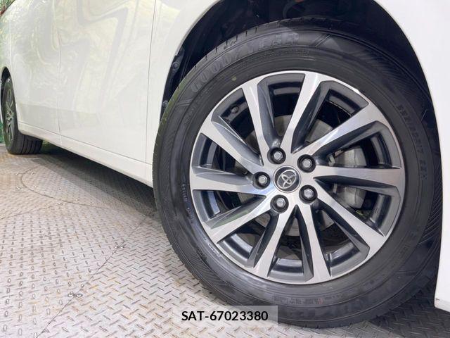 Toyota ALPHARD 2017-12 8128689-13