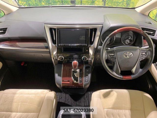 Toyota ALPHARD 2017-12 8128689-1