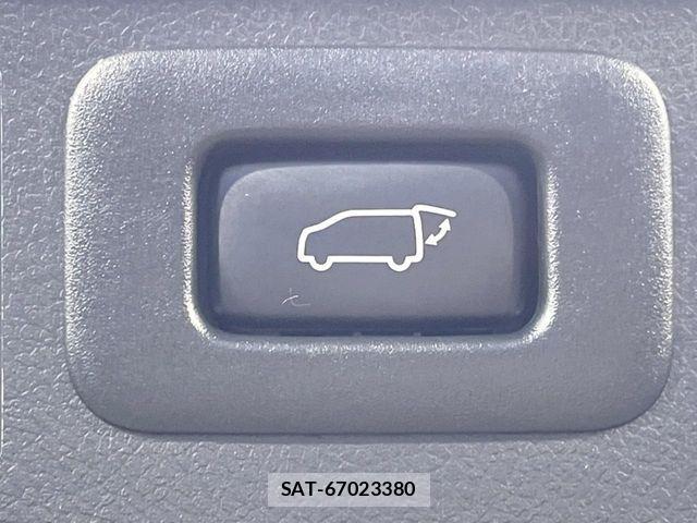 Toyota ALPHARD 2017-12 8128689-4