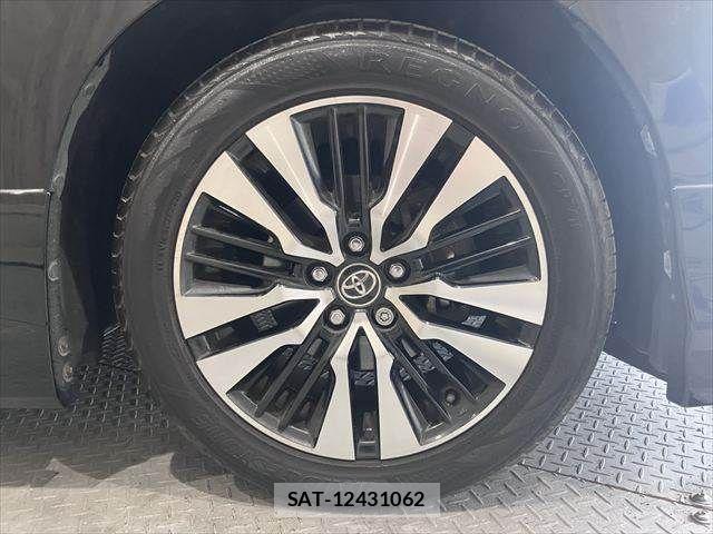 Toyota ALPHARD 2019-02 8128677-21