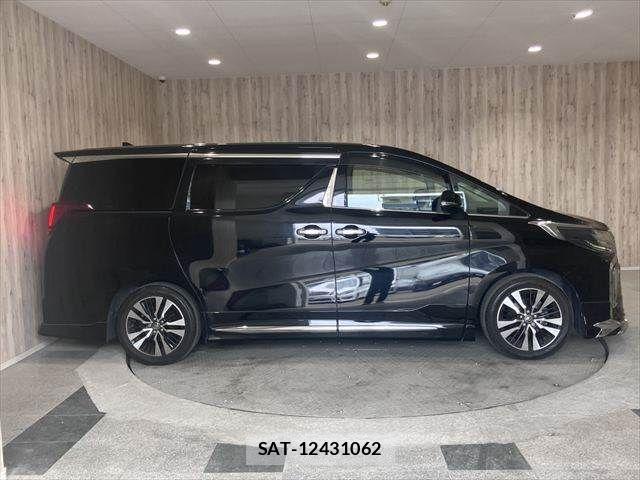 Toyota ALPHARD 2019-02 8128677-24