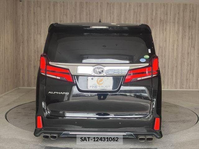 Toyota ALPHARD 2019-02 8128677-26