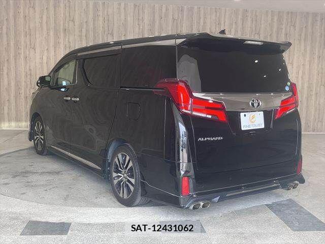 Toyota ALPHARD 2019-02 8128677-27