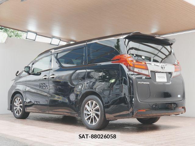 Toyota ALPHARD 2017-09 8128692-25
