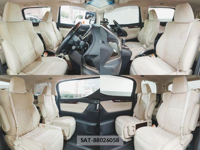 Toyota ALPHARD 2017-09 8128692-3