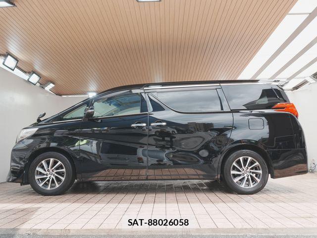 Toyota ALPHARD 2017-09 8128692-7