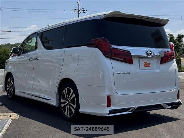 Toyota ALPHARD 2021-10 8128646-14
