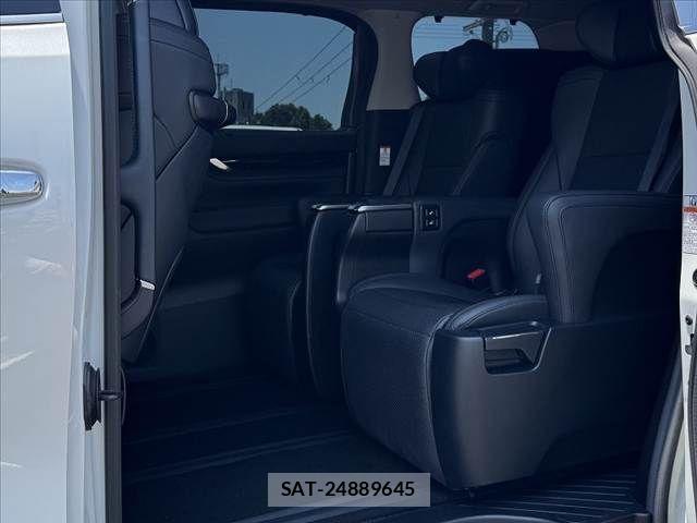 Toyota ALPHARD 2021-10 8128646-18