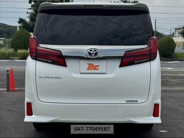 Toyota ALPHARD 2020-06 8128669-13