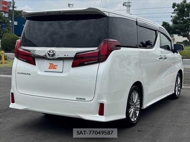 Toyota ALPHARD 2020-06 8128669-14