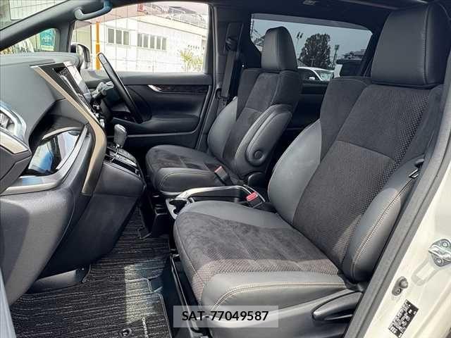 Toyota ALPHARD 2020-06 8128669-16