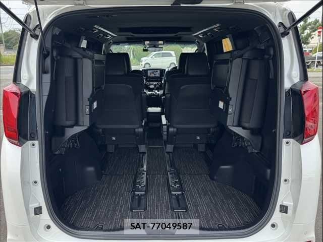 Toyota ALPHARD 2020-06 8128669-23