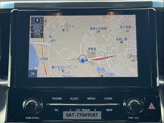Toyota ALPHARD 2020-06 8128669-24