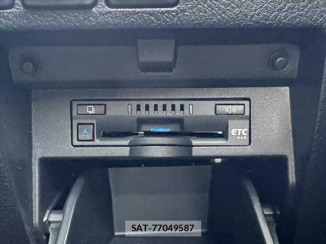 Toyota ALPHARD 2020-06 8128669-6