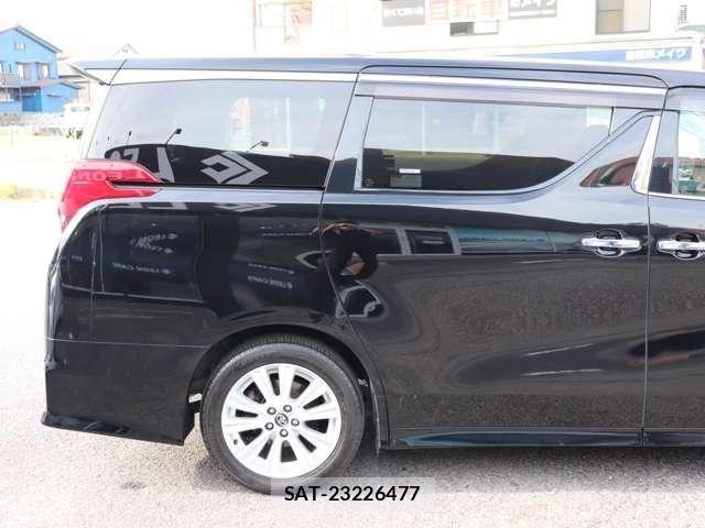Toyota ALPHARD 2017-09 8128704-9