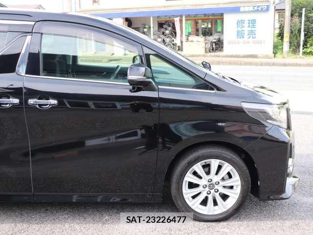 Toyota ALPHARD 2017-09 8128704-10
