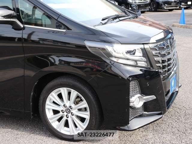 Toyota ALPHARD 2017-09 8128704-11