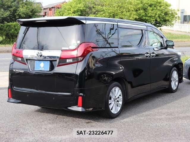 Toyota ALPHARD 2017-09 8128704-3