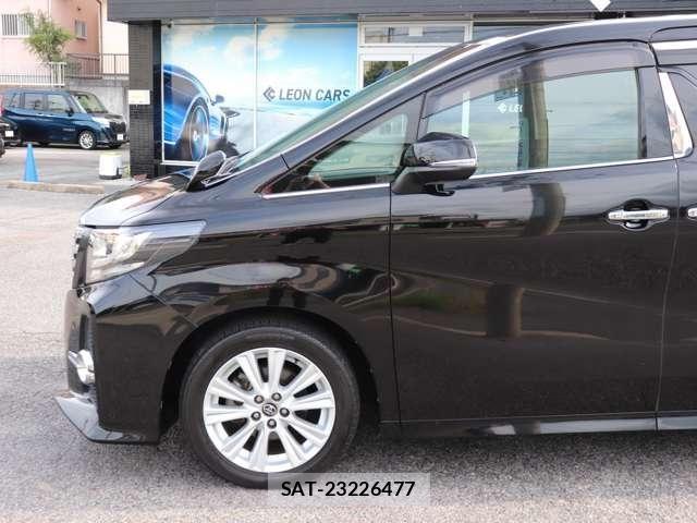 Toyota ALPHARD 2017-09 8128704-7