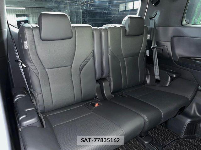 Toyota ALPHARD 2024-06 8128623-9