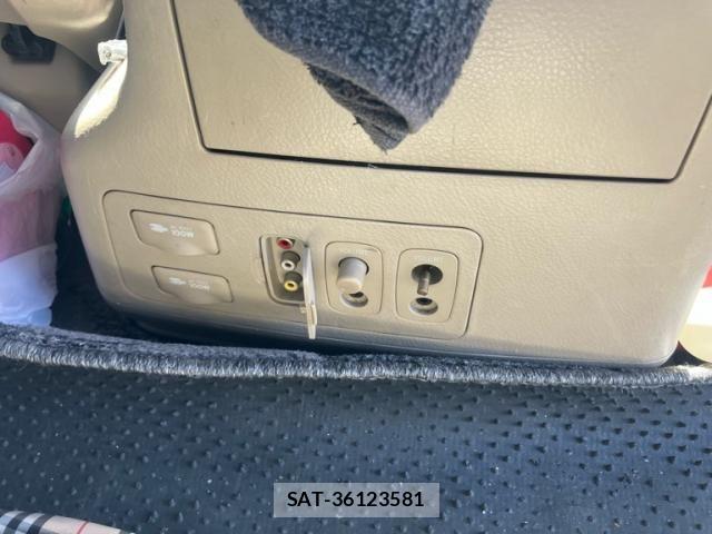 Toyota ALPHARD 2005-08 8128710-26