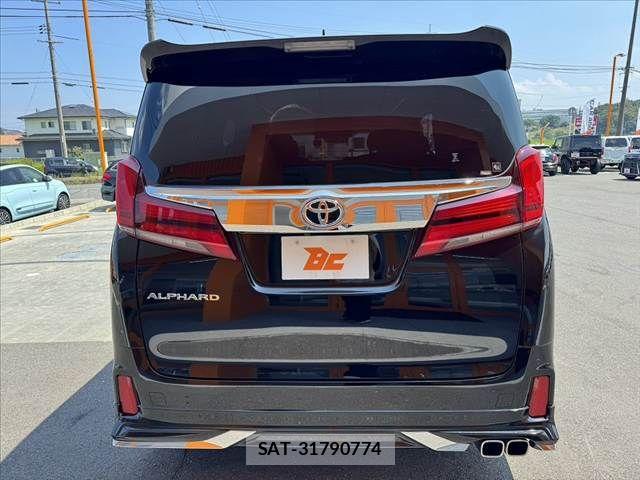 Toyota ALPHARD 2022-10 8128647-13