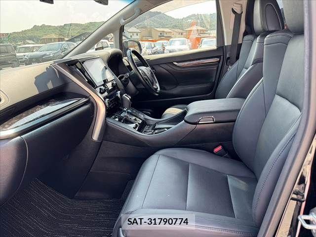 Toyota ALPHARD 2022-10 8128647-17