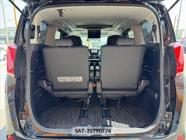 Toyota ALPHARD 2022-10 8128647-19