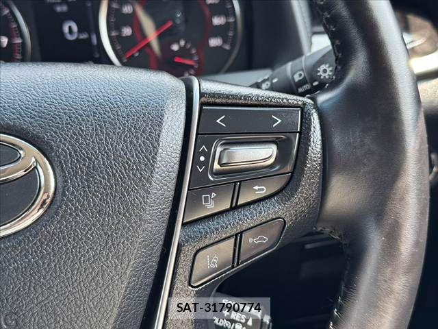 Toyota ALPHARD 2022-10 8128647-27