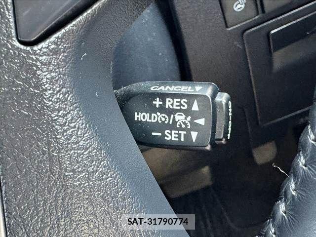 Toyota ALPHARD 2022-10 8128647-28