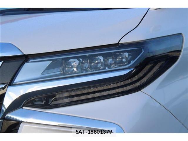 Toyota ALPHARD 2019-05 8128676-11