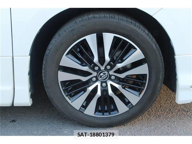 Toyota ALPHARD 2019-05 8128676-29